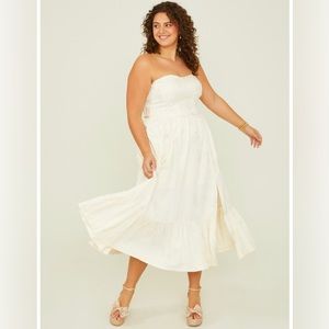 Arula strapless dress